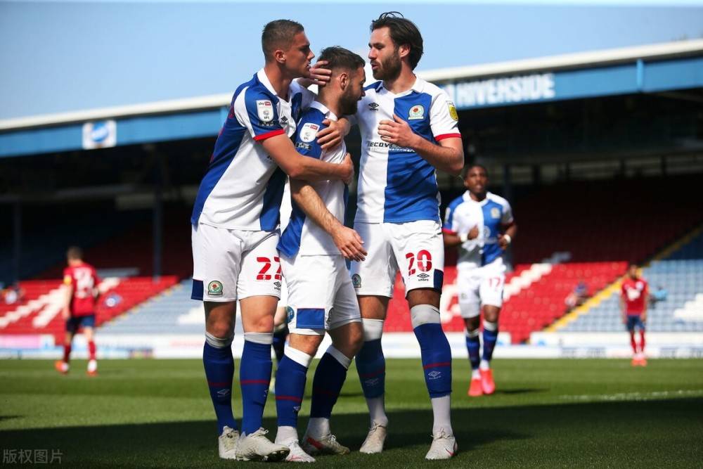 包含温州海之行：浙江球队战绩突飞猛进，稳坐前排的词条